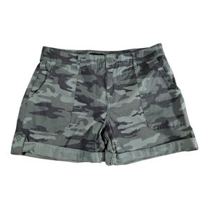 Social Standard By Sanctuary Camo Cuffed Shorts Women's Size Small Stretch